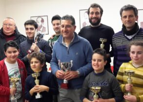 Premiati e sorridenti
